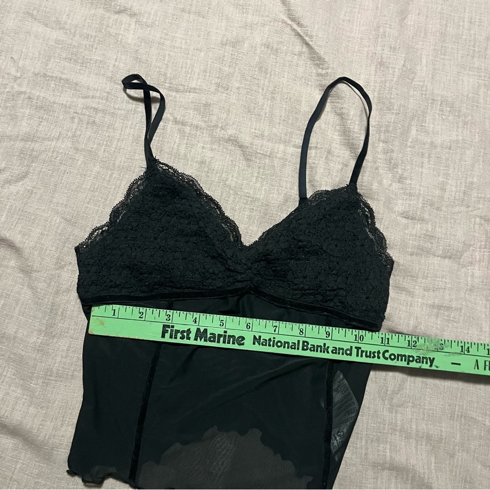Kimchi Blue Urban Outfitters Black Lace Camisole Size Medium sexy club festival - Picture 7 of 7